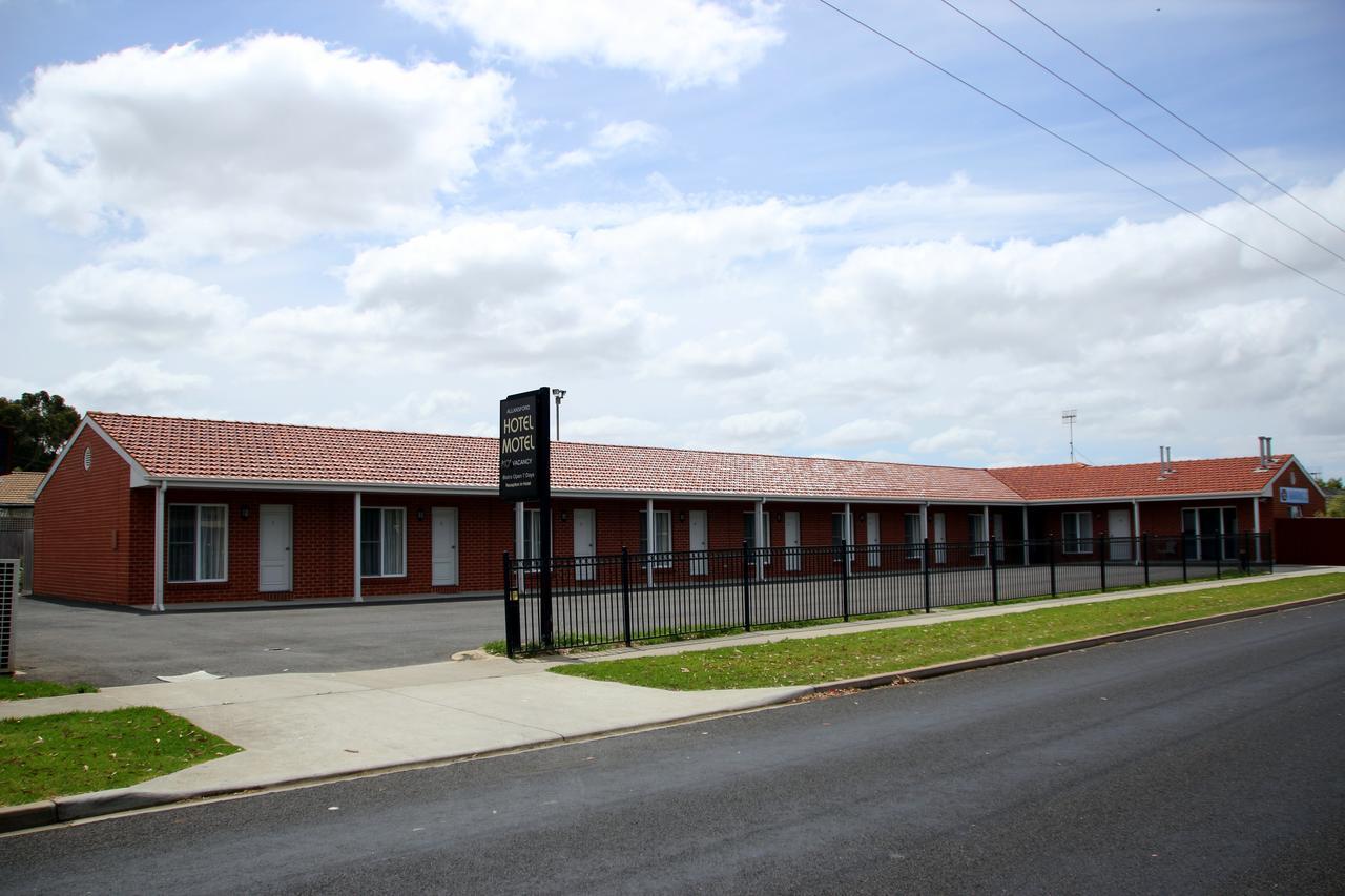 Allansford Hotel Motel Exterior photo